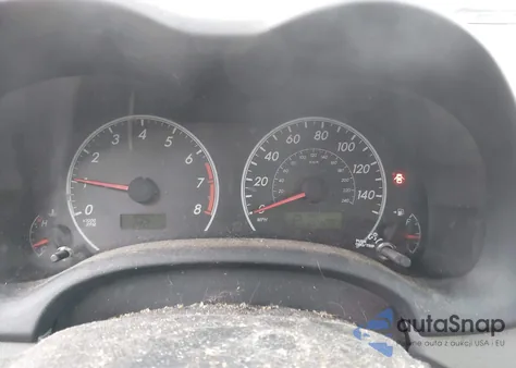 2013 Toyota Corolla Le z USA, uszkodzony, nr VIN 5YFBU4EE4DP094033